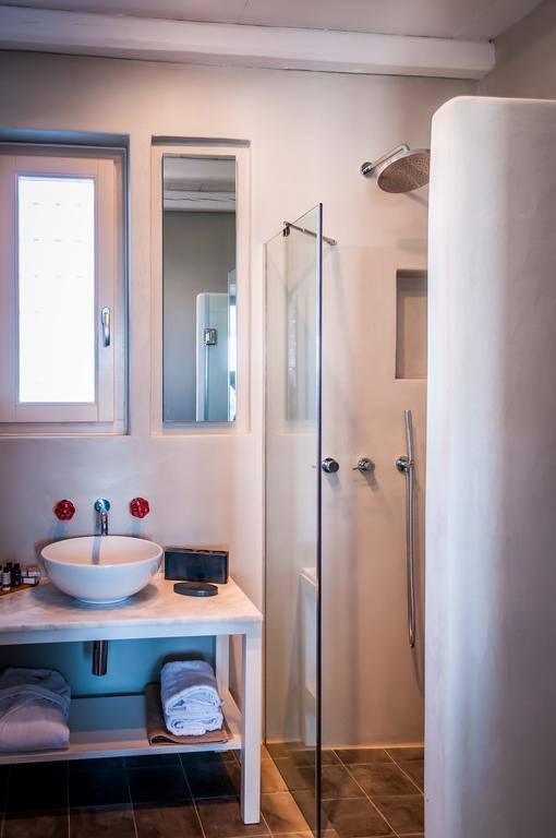 Milia Gi Suites Pollonia Cameră foto